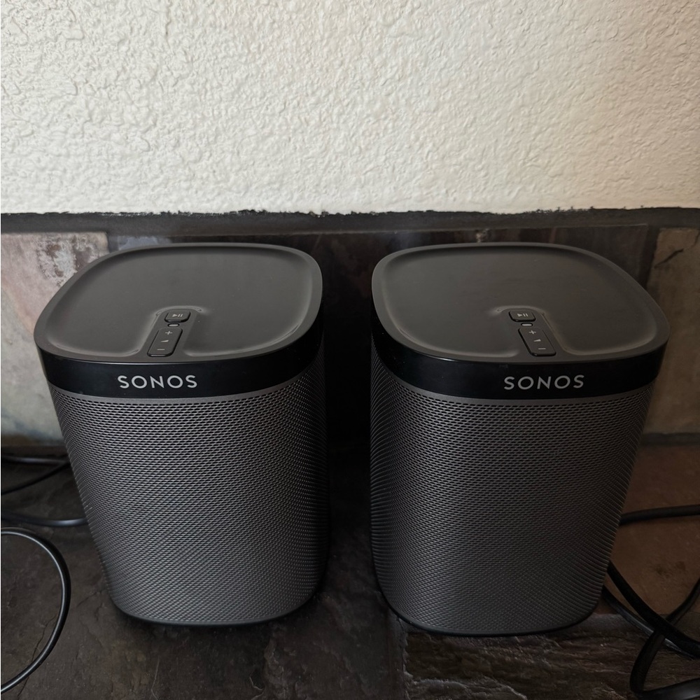 Sonos Black Speakers